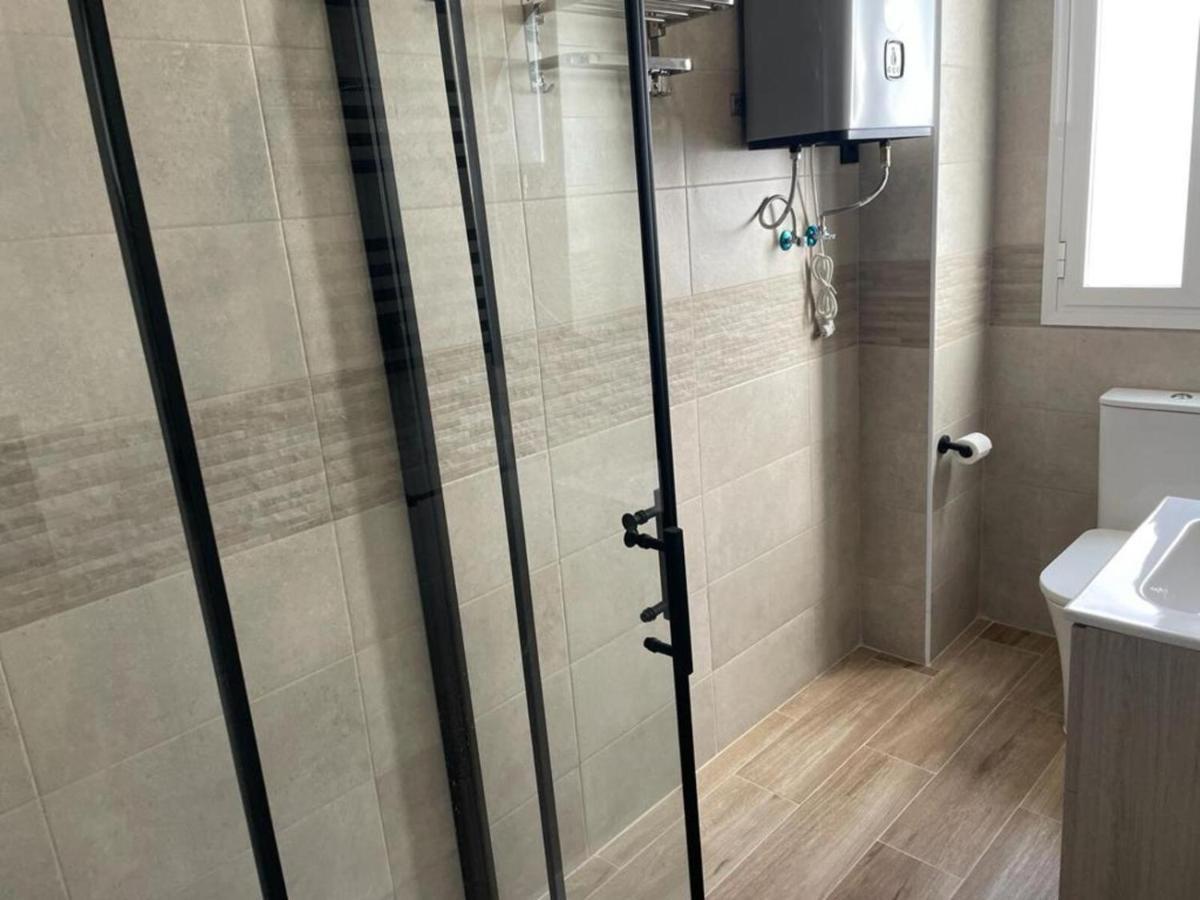 U5 A Estrenar Bien Situado Cerca De Metro Apartment Madrid Exterior photo